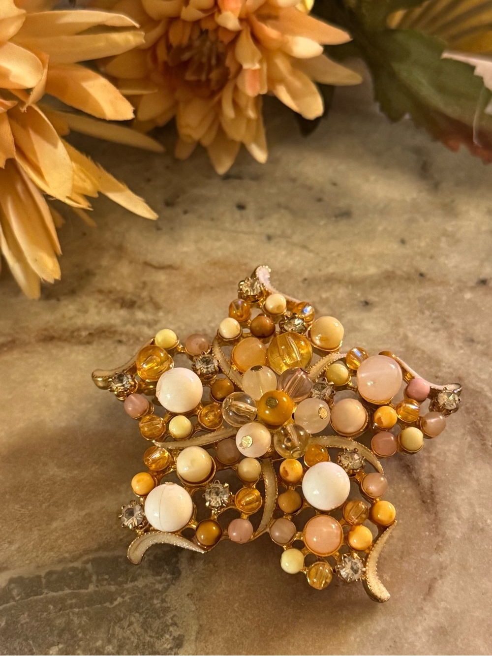 Vintage Gold Tone Star Beaded Cluster Brooch